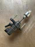 Kupplungszylinder TOYOTA RAV 4 III (_A3_) 2.2 D 4WD (ALA30_) 0031