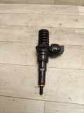 Einspritzdüse VW PASSAT Variant B6 (3C5) 2.0 TDI 038130073BK