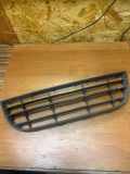 Gitter vorne unten VW POLO (9N_) 1.9 TDI 6Q0853677B