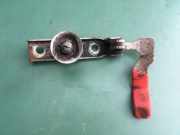 Motorhaubenöffnungsgriff IVECO DAILY III Furgon/Estate 29 L 12 V (ALKA41A2, ALLA52A2, ALKA42A2) 3804437