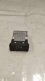USB BMW 3 (G20, G28) 3 (G20) 320 i 8711939