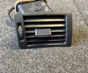 Gitter Grill vorne links AUDI A4 (8EC, B7) 2.0 TFSI 8E0820902F
