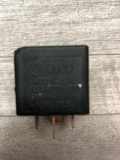 Relais VW TOURAN (1T1, 1T2) 2.0 TDI 4h0951253A