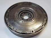Schwungrad mit zwei Massen VOLVO V40 Hatchback D2 AV616477CF