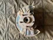 Achsschenkel (ABS) links vorne Toyota Corolla Verso (E12J1)