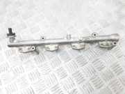 KRAFTSTOFFVERTEILER EINSPRITZLEISTE VERTEILERROHR BMW 5 (G30) 530 i xDrive 8694198