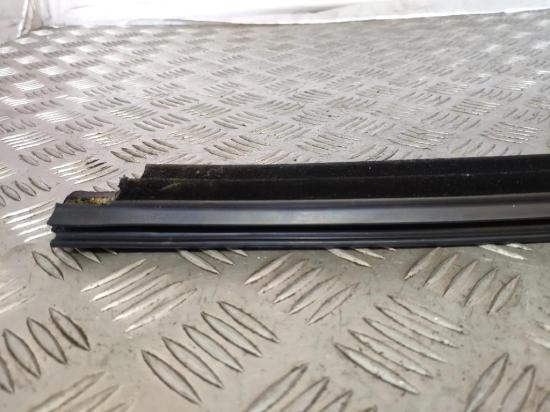 Fensterleiste Tür vorne links BENTLEY CONTINENTAL FLYING SPUR (3W_) 6.0 3W5837471B Bild Fensterleiste Tür vorne links BENTLEY CONTINENTAL FLYING SPUR (3W_) 6.0 3W5837471B