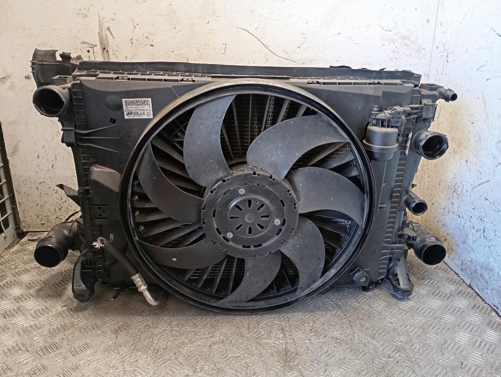 Kühler Mercedes-Benz CLS (C218) A2049061403