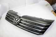 Kühlergrill oben VW Passat B7 (362) 3AA853651G