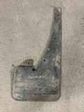 Schmutzfänger vorne links OPEL FRONTERA B (6B_) 2.2 i (6B_ZC, 6B_VF, 6B_66, 6B_76) 97170213
