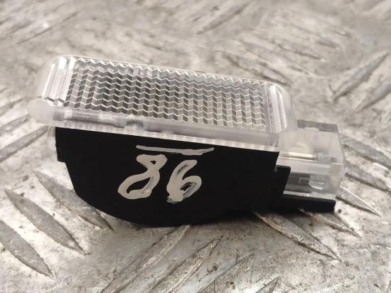 Innenleuchte BENTLEY CONTINENTAL FLYING SPUR (3W_) 6.0 3B0947415B Bild Innenleuchte BENTLEY CONTINENTAL FLYING SPUR (3W_) 6.0 3B0947415B