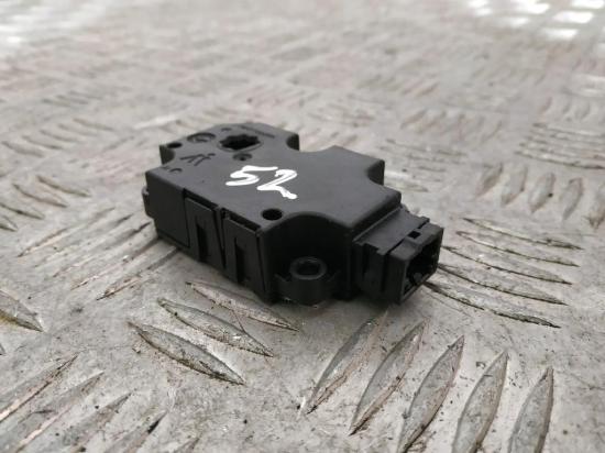 Air Flap Motor AUDI A8 D4 (4H_) 3.0 TDI quattro ZBAT0045D06AT CZ1139300854 Bild Air Flap Motor AUDI A8 D4 (4H_) 3.0 TDI quattro ZBAT0045D06AT CZ1139300854