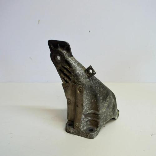 Motorhalter rechts BMW 5 Touring (E61) 520 d 6777056 Bild Motorhalter rechts BMW 5 Touring (E61) 520 d 6777056