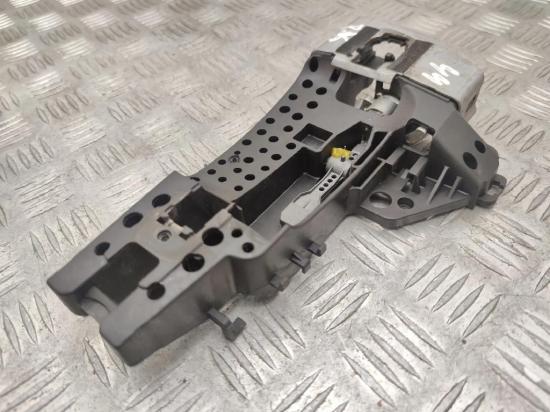 Türgriffinnenrahmen vorne links AUDI A8 D4 (4H_) 3.0 TDI quattro 4H1837885 Bild Türgriffinnenrahmen vorne links AUDI A8 D4 (4H_) 3.0 TDI quattro 4H1837885