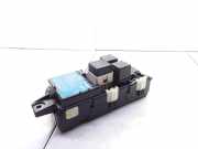 Sicherungskasten VOLVO V40 Estate (VW) 1.8 30807016