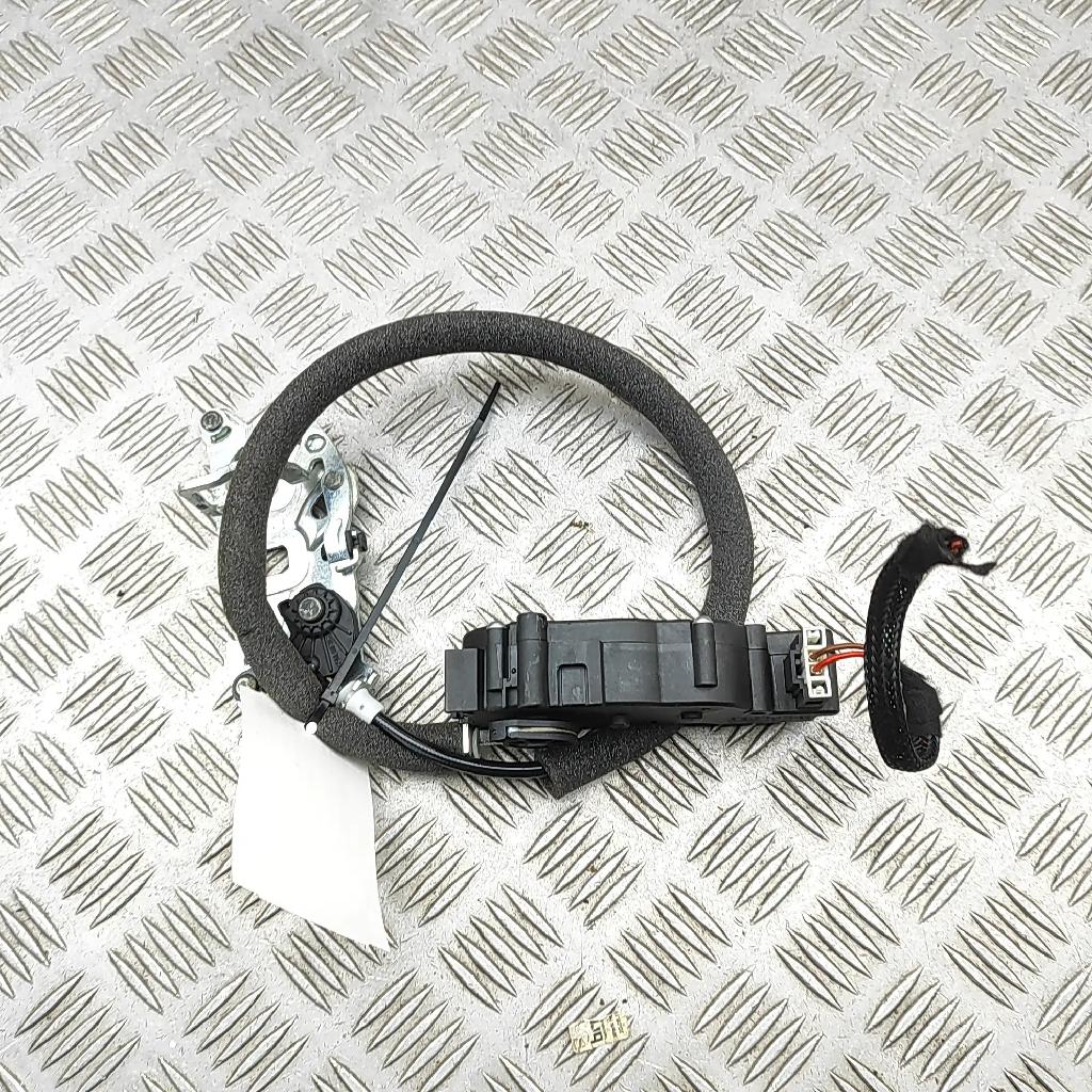 Heckklappenabzieher MERCEDES-BENZ C Coupe (C205) C 220 d (205.304) A2047500060