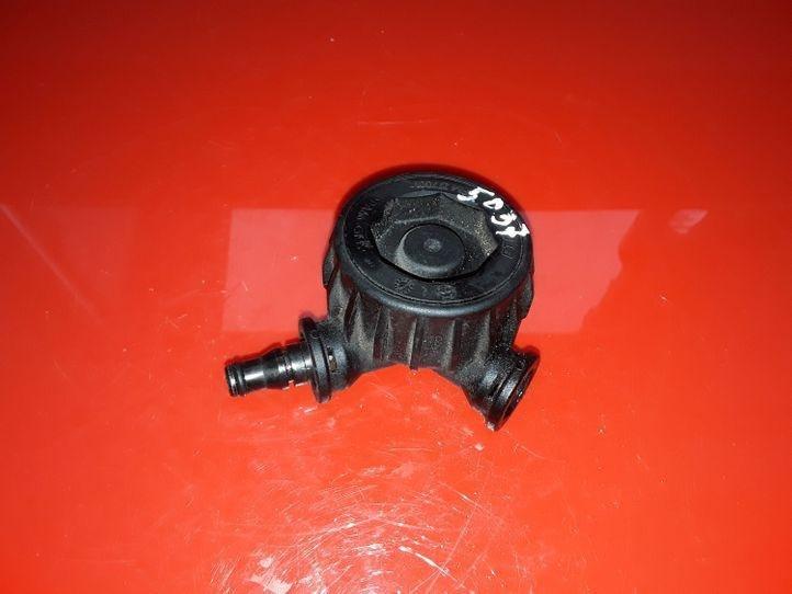 Sonstiges Teil VW Passat B6 Variant (3C5) FM277001