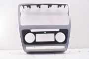 Musik-Player Verkleidung SKODA OCTAVIAII (1Z3) 1.4 TSI 1Z0858069AA