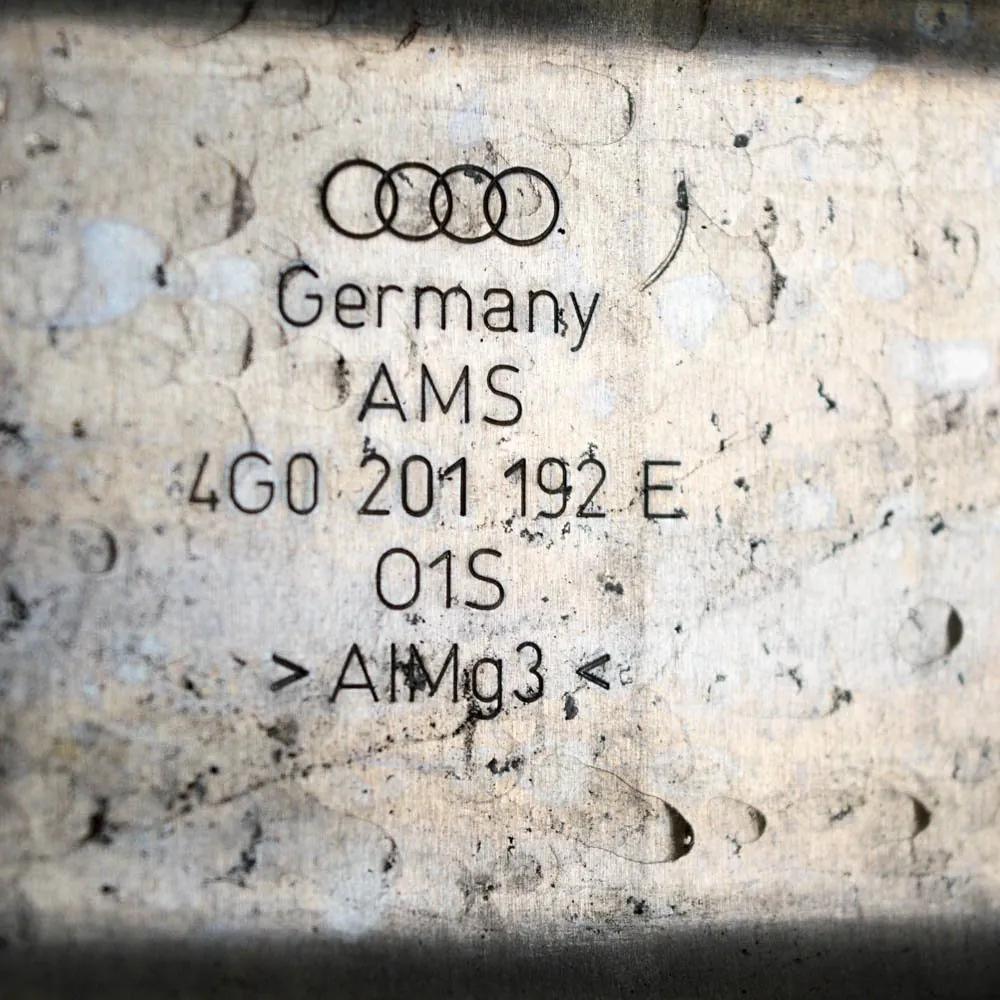 Anderes Undercover Panel AUDI A6 (4G2, C7, 4GC) 2.0 TDI 4G0201192E Bild Anderes Undercover Panel AUDI A6 (4G2, C7, 4GC) 2.0 TDI 4G0201192E