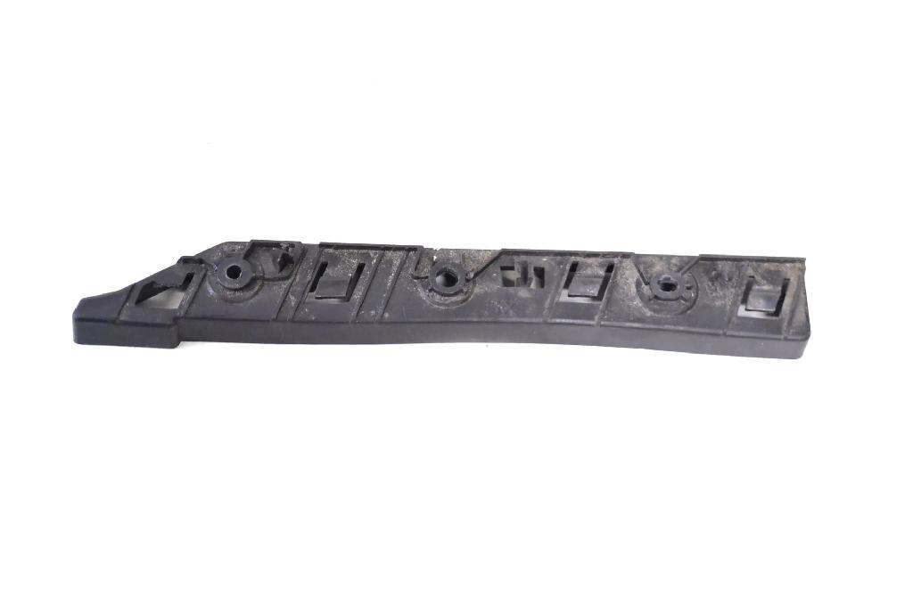 Stoßstangenhalter vorne links Bild Stoßstangenhalter vorne links