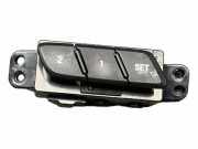 Schalter sitzheizung HYUNDAI i40 CW (VF) 1.7 CRDi 299106810