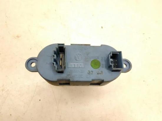 Relais für Lüfter VW Touareg I (7L) 7L0907521 Bild Relais für Lüfter VW Touareg I (7L) 7L0907521