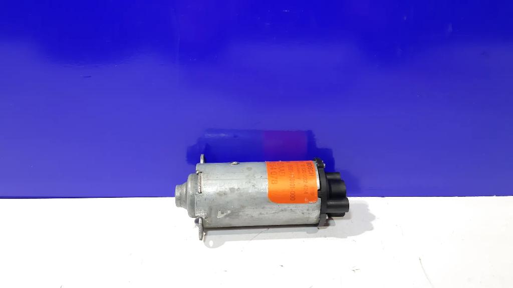Sitzsteuerungsmotor vorne links SAAB 9000 Hatchback 3.0 -24 V6 CS/CSE 4054078 Bild Sitzsteuerungsmotor vorne links SAAB 9000 Hatchback 3.0 -24 V6 CS/CSE 4054078