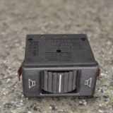 Lenkradeinstelltaste AUDI 100 (44, 44Q, C3) 1.8 405W