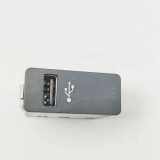 USB BMW X2 (F39) X2 sDrive20i 6820397