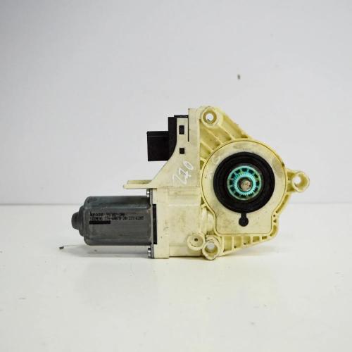 Fensterhebermotor hinten links AUDI A6 Avant (4F5, C6) 2.0 TFSI 4F0959801C Bild Fensterhebermotor hinten links AUDI A6 Avant (4F5, C6) 2.0 TFSI 4F0959801C