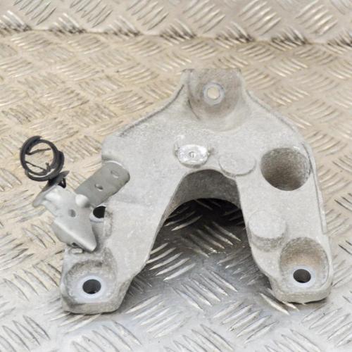 Motorhalter links BMW 1 (F20) M 135 i 6789093 Bild Motorhalter links BMW 1 (F20) M 135 i 6789093