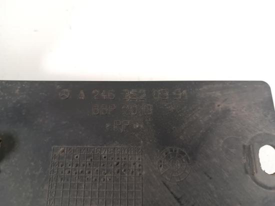 Unterfahrschutz Mercedes-Benz CLA Coupe (C117) A2463520391 Bild Unterfahrschutz Mercedes-Benz CLA Coupe (C117) A2463520391