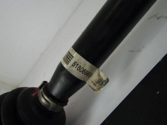 Antriebswelle vorne links ALFA ROMEO GIULIETTA (940_) 1.6 JTDM (940FXD1A) 51806989 Bild Antriebswelle vorne links ALFA ROMEO GIULIETTA (940_) 1.6 JTDM (940FXD1A) 51806989