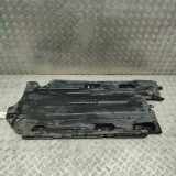 Unterbodenabdeckung links