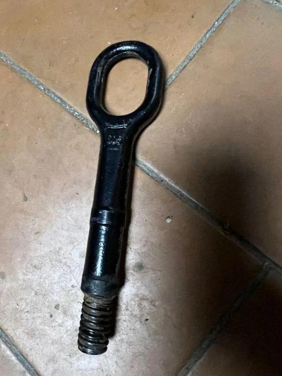 Abschlepphaken VW CADDY III Furgon (2KA, 2KH, 2CA, 2CH) 1.9 TDI 1t0805615