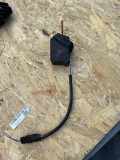 Motor für Tankdeckelverriegelung MERCEDES-BENZ VITO Furgon (638) 112 CDI 2.2 (638.094) A6388200072