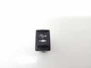 Zusätzliche Music Player-Anschlüsse TOYOTA RAV 4 IV (_A4_) 2.0 D (ALA40_) 8619042040