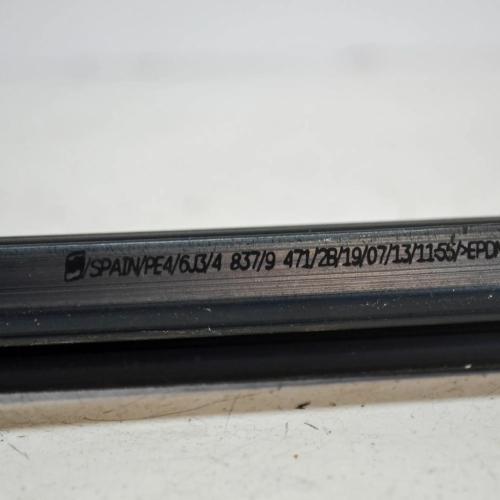 Türfensterleiste hinten links SEAT IBIZA IV (6J5, 6P1) 1.2 TSI 6J4839471 Bild Türfensterleiste hinten links SEAT IBIZA IV (6J5, 6P1) 1.2 TSI 6J4839471