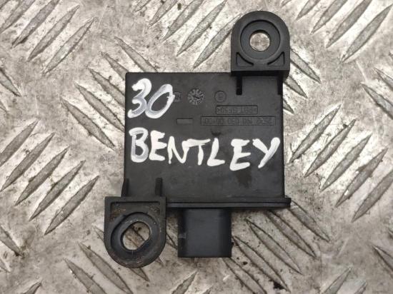 Reifendruck-Kontrollmodul BENTLEY CONTINENTAL FLYING SPUR (3W_) 6.0 4F0907283 Bild Reifendruck-Kontrollmodul BENTLEY CONTINENTAL FLYING SPUR (3W_) 6.0 4F0907283
