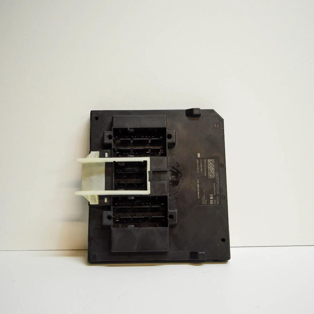 Komfortsteuergerät AUDI A3 Limousine (8VS, 8VM) 2.0 TFSI quattro 5Q0937085AH Bild Komfortsteuergerät AUDI A3 Limousine (8VS, 8VM) 2.0 TFSI quattro 5Q0937085AH