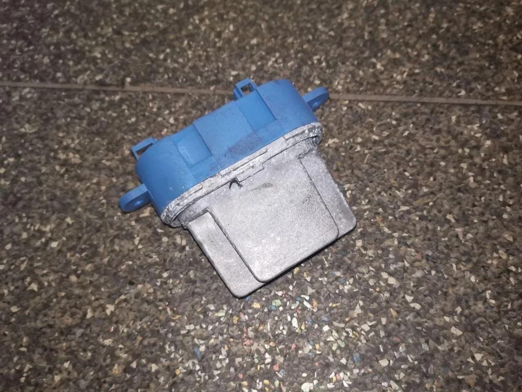 Blower Fan Relay VW TOUAREG (7LA, 7L6, 7L7) 2.5 R5 TDI 7L0907521