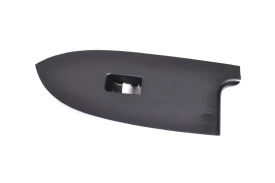 Türverkleidung vorne links ALFA ROMEO GIULIETTA (940_) 1.6 JTDM (940FXD1A) Bild Türverkleidung vorne links ALFA ROMEO GIULIETTA (940_) 1.6 JTDM (940FXD1A)