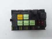Sicherungskasten LAND ROVER RANGE ROVER III (L322) 4.4 D 4x4 YQE000350