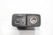 Zusätzliche Music Player-Anschlüsse JEEP CHEROKEE (KL) 2.2 CRD 4x4 68139536AC