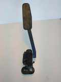 Gaspedal VOLVO V70 II (SW) 2.4 D5 30636004