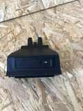 USB MERCEDES-BENZ CLA Coupe (C118) CLA 180 (118.384) 2478203902