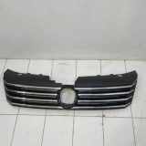 Gitter Grill vorne links VW PASSAT B7 (362) 2.0 TDI 3AA853651