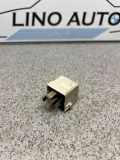 Relais BMW 5 (E39) 523 i 1729004