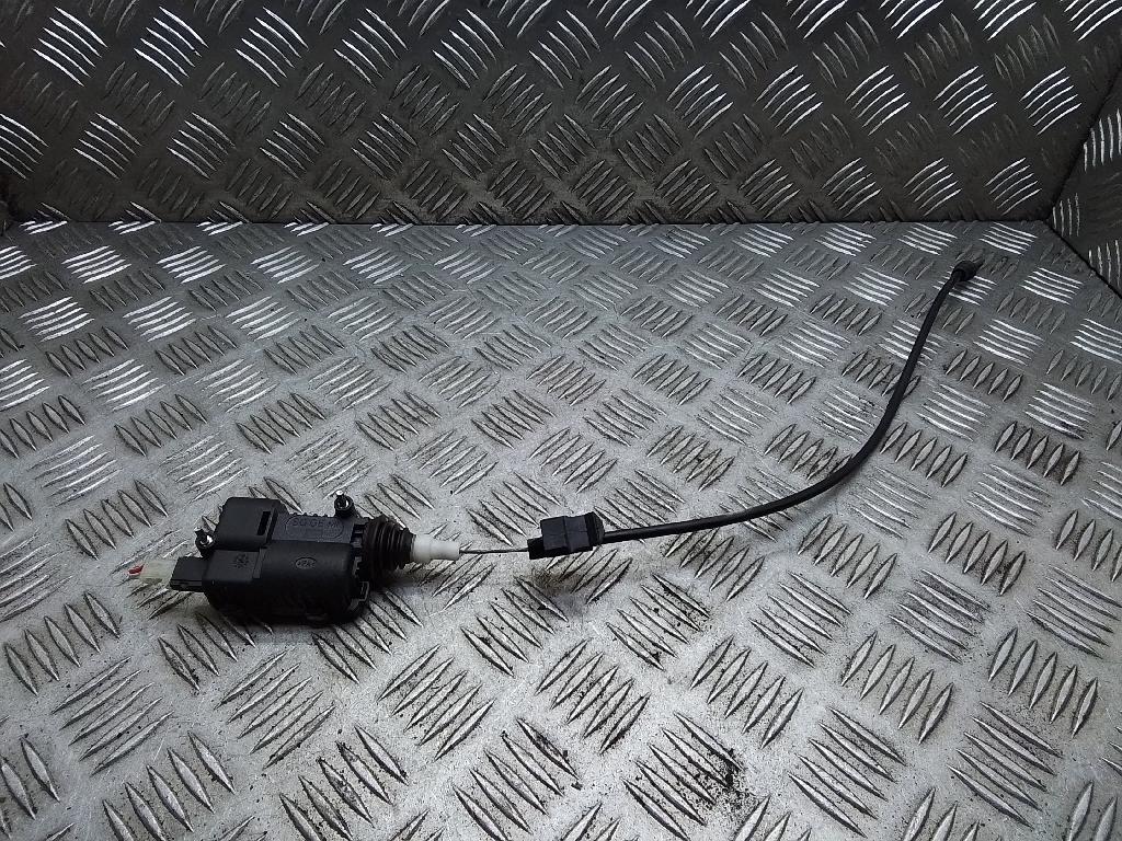 Tankdeckelschloss Opel Astra H () 13208157