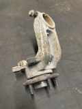 Achsschenkel (ABS) links vorne Ford Mondeo III Kombi (BWY)